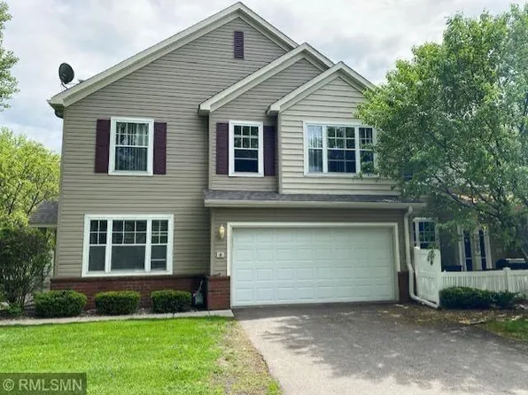 5010 Holly Ln N Unit 4, Plymouth, MN 55446