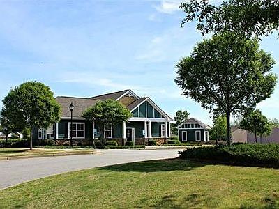3rd image of 2062 Pomerol Dr