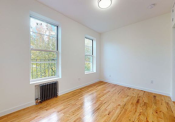 4th image of 26 King St APT 20