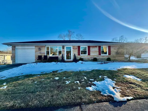 2840 Hillside Dr, Bedford, IN 47421