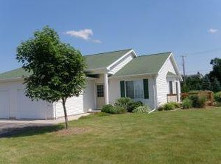 870 Patricia Ct UNIT 2, Green Lake, WI 54941