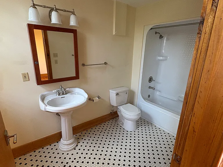 Kenilworth Inn — Photo 26