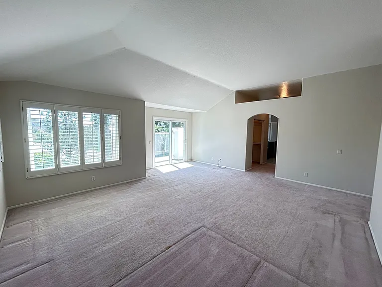 8132 E Hillsdale Dr — Photo 38