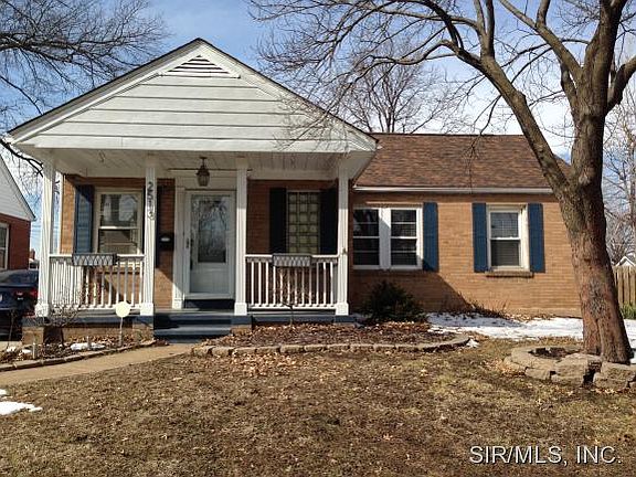 2nd image of 2513 Benton St