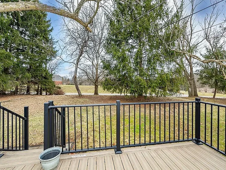 1358 Arroyo Dr — Photo 41