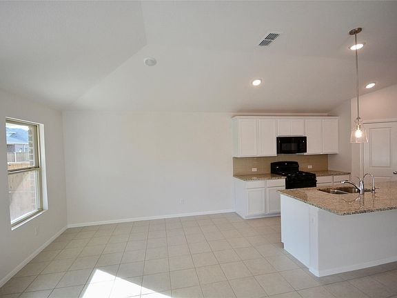 3rd image of 6122 Heron Dr