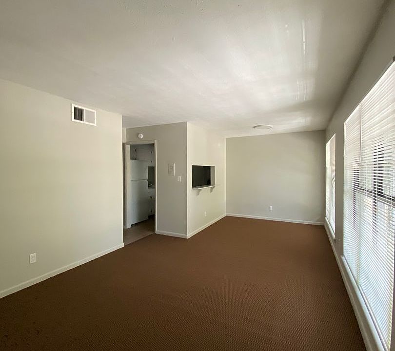 Gas Lite Apartments 301 E Choccolocco St Oxford AL Zillow