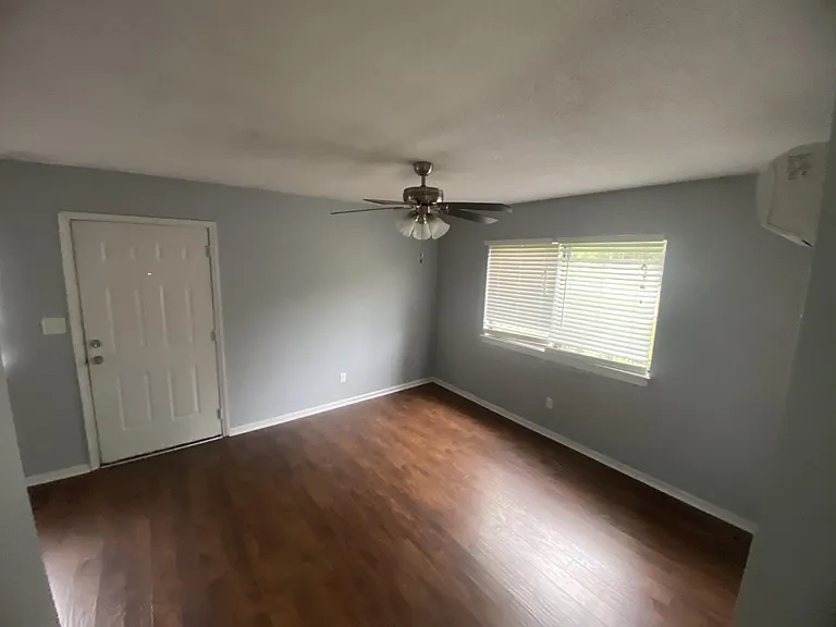 108 Wilshire Ave SW #1 — Photo 8