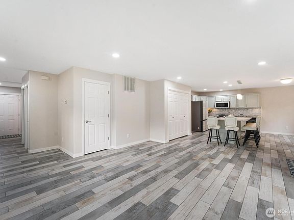 5th image of 78 E North Camano Drive