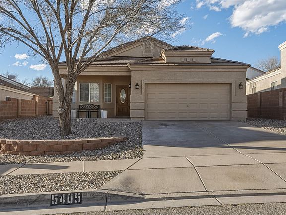 2nd image of 5405 Caballo Ct NE