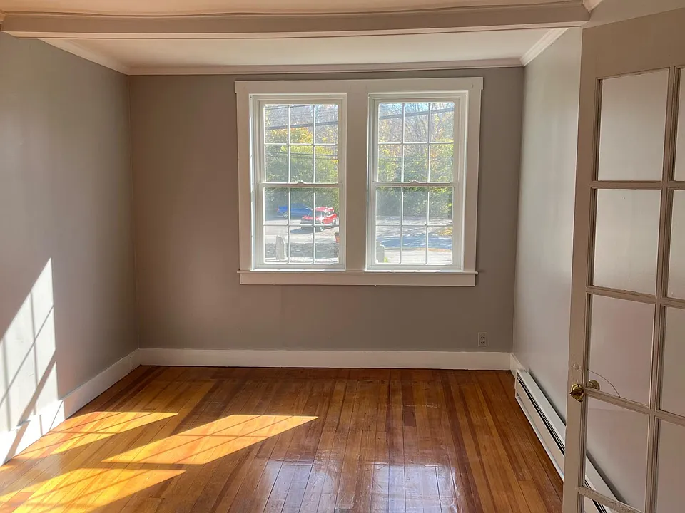 245 Old Colony Rd #1