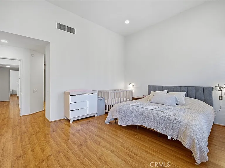 5305 White Oak Ave #D — Photo 22