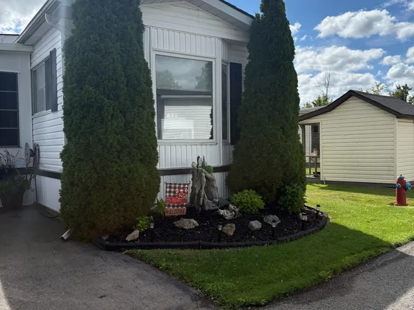 3033 Townline Rd #350, Fort Erie, ON L0S 1S1