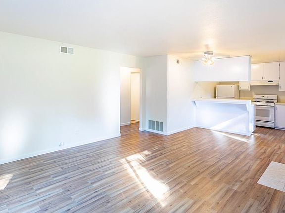 4th image of 4719 Hayford Way APT 1