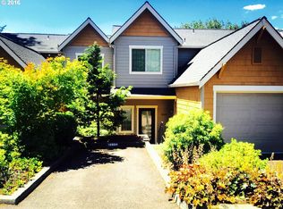 12824 Boones Ferry Rd, Lake Oswego, OR 97035