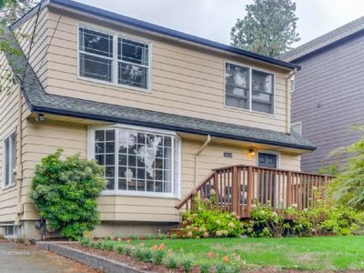 8311 SW 10th Ave, Portland, OR, 97219
