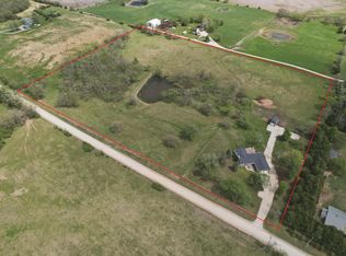 10826 SW Burlingame Rd, Wakarusa, KS 66546
