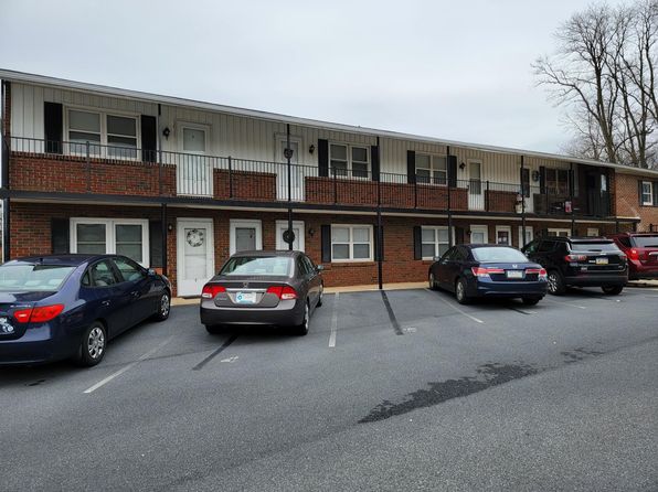 235 S 2nd St APT 4