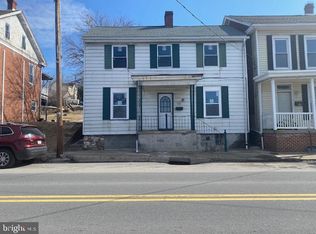 117 N Main St, Mifflintown, PA 17059
