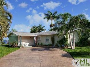 3981 E River Dr, Fort Myers, FL 33916