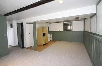 5th image of 802 Decker Dr