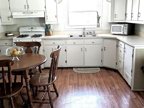 4th image of 309 W 57th Ave