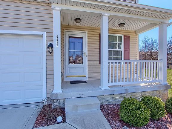 3rd image of 5506 Piper Bend Dr