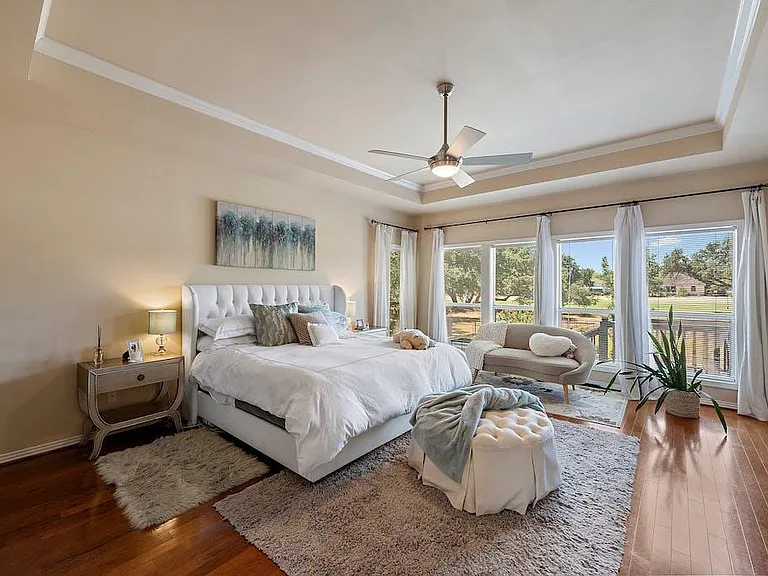 1207 Lakeway Dr — Photo 19