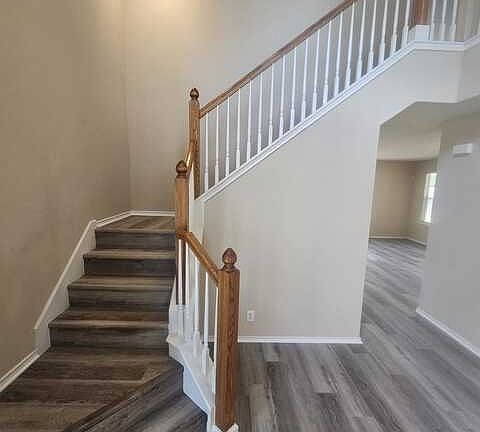 4th image of 4007 Dunn Oak Dr