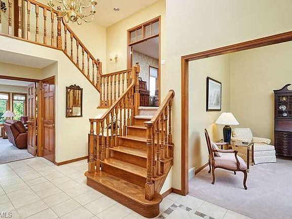 3rd image of 6983 Crystal Creek Dr
