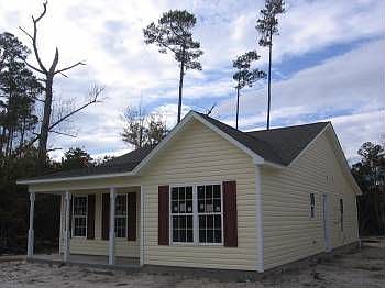 2nd image of 2909 Country Club Dr