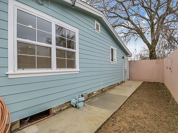 4th image of 1389 Bingham Ave