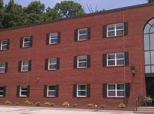 793 Myers Dr #103, New Kensington, PA 15068