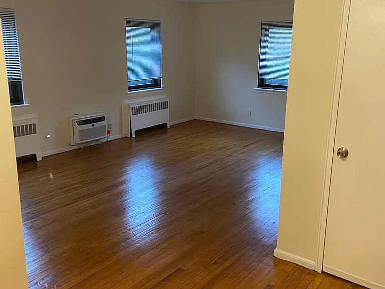 38 Sandra Cir #C1 — Photo 5