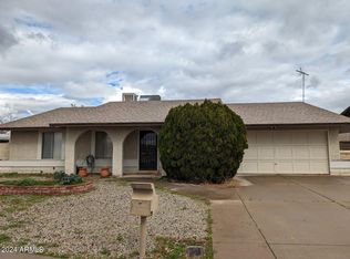 5840 W Saint John Rd, Glendale, AZ 85308