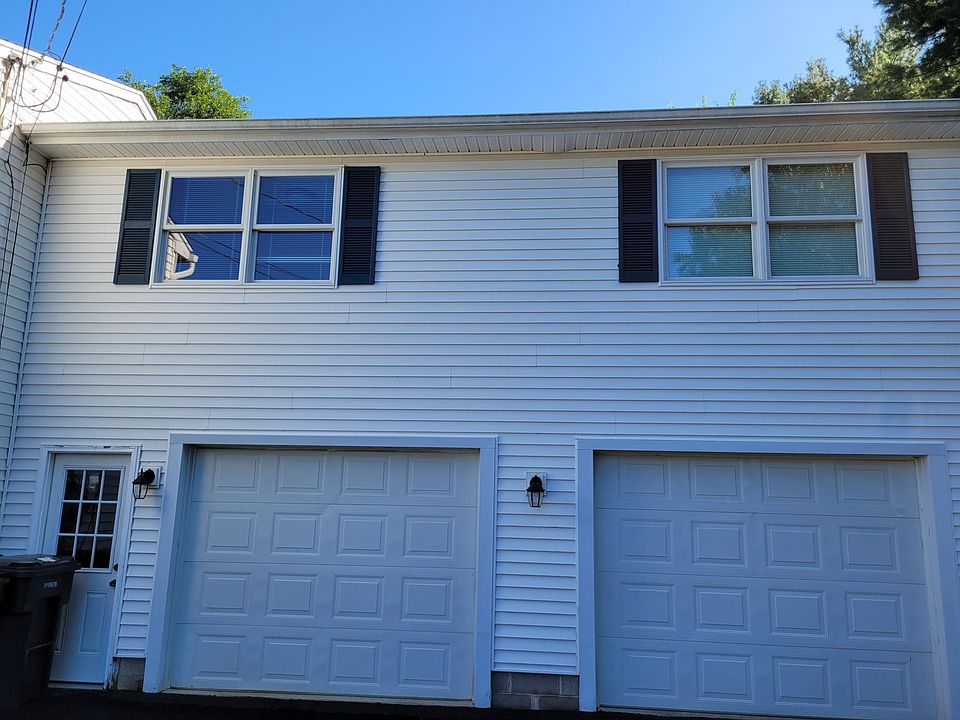Front view of above garage apartment.