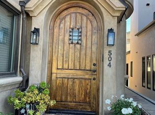 504 Avocado Ave, Corona Del Mar, CA 92625