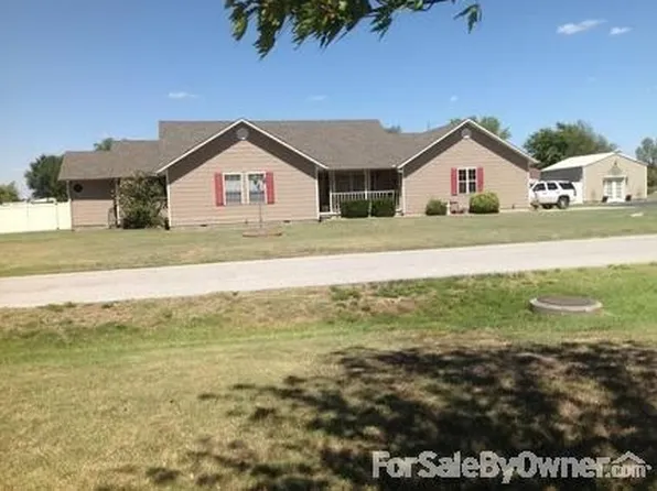 200 Beaver St, Quapaw, OK 74363