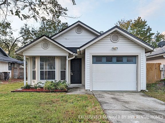 2nd image of 5050 Knightsbridge Cir N