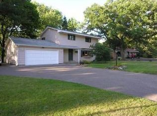 1469 Gardena Ave NE, Fridley, MN 55432