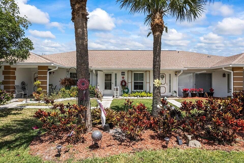 1st image of 1238 S Lakes End Drive #B