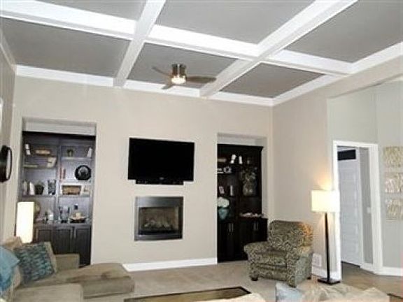 3rd image of 6001 Ravine Woods Dr