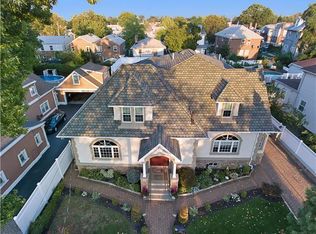 1368 Kearney Ave, Bronx, NY 10465