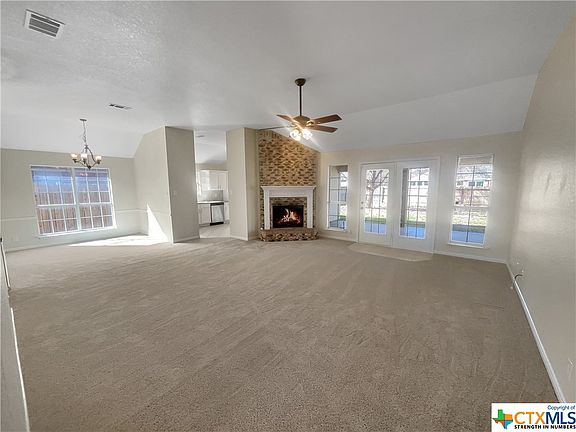 3rd image of 2028 Herald Dr