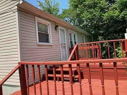 2nd image of 14701 E Riverside Dr