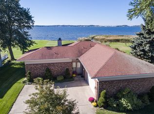 131 Ruddiman Dr, Muskegon, MI 49445