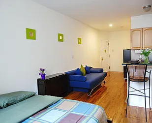 Rented by Sheila M Apfel, LREB