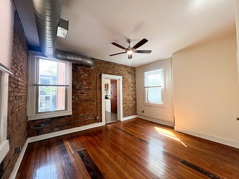 1508 Moore St — Photo 6