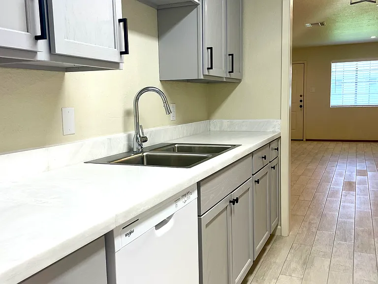 5456 Folsom Dr #4 — Photo 21