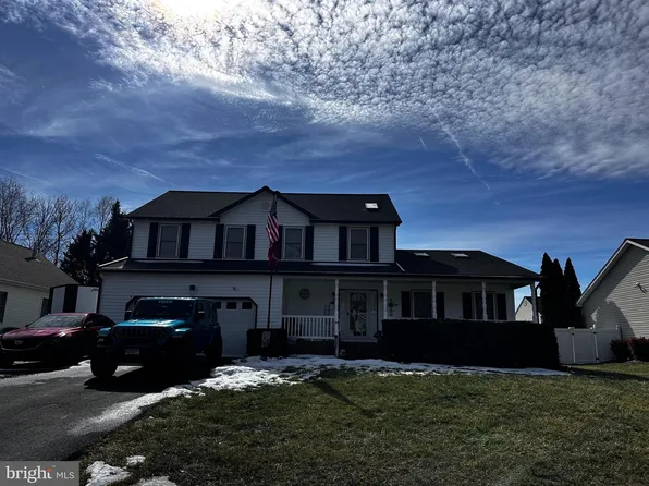 12006 Stonehenge Dr, Fredericksburg, VA 22407